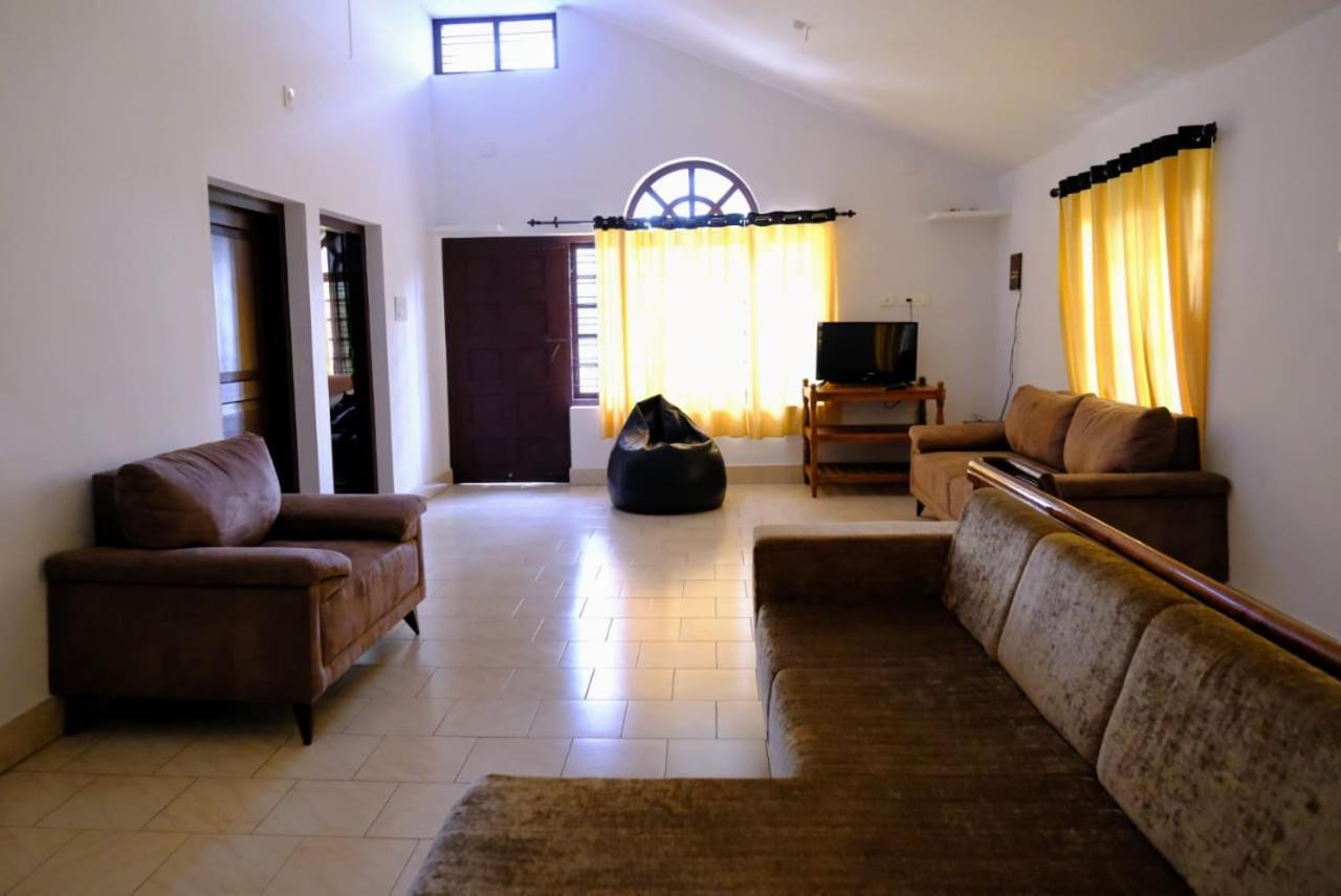 The Wayanad Club Hotel Sultan Bathery Ngoại thất bức ảnh