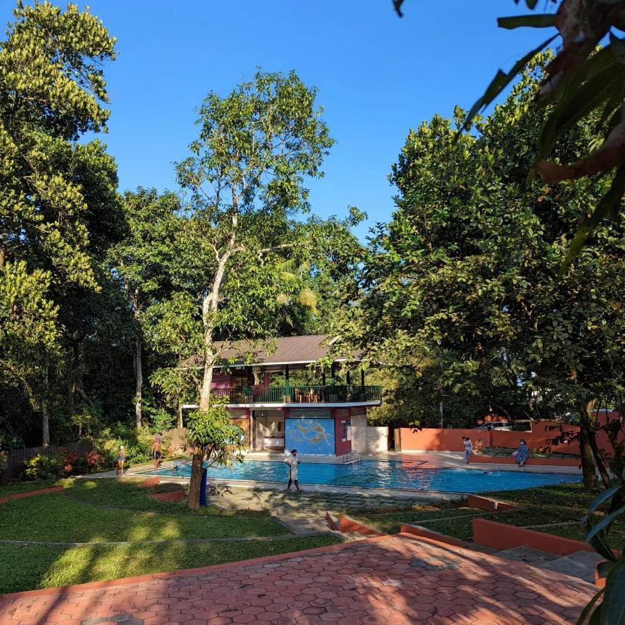 The Wayanad Club Hotel Sultan Bathery Ngoại thất bức ảnh